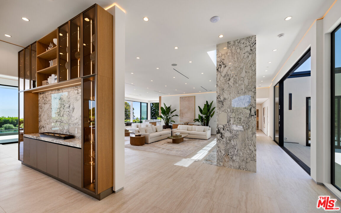 MLS #25554877 image #5