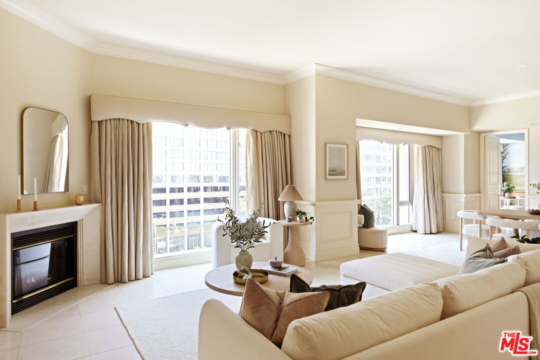 MLS #25554891 image #2