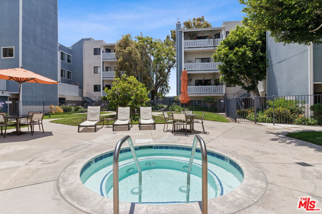 MLS #25554893 image #38