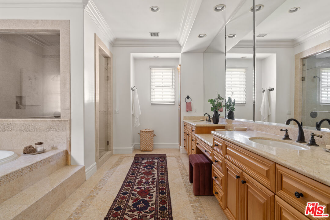 MLS #25554921 image #14