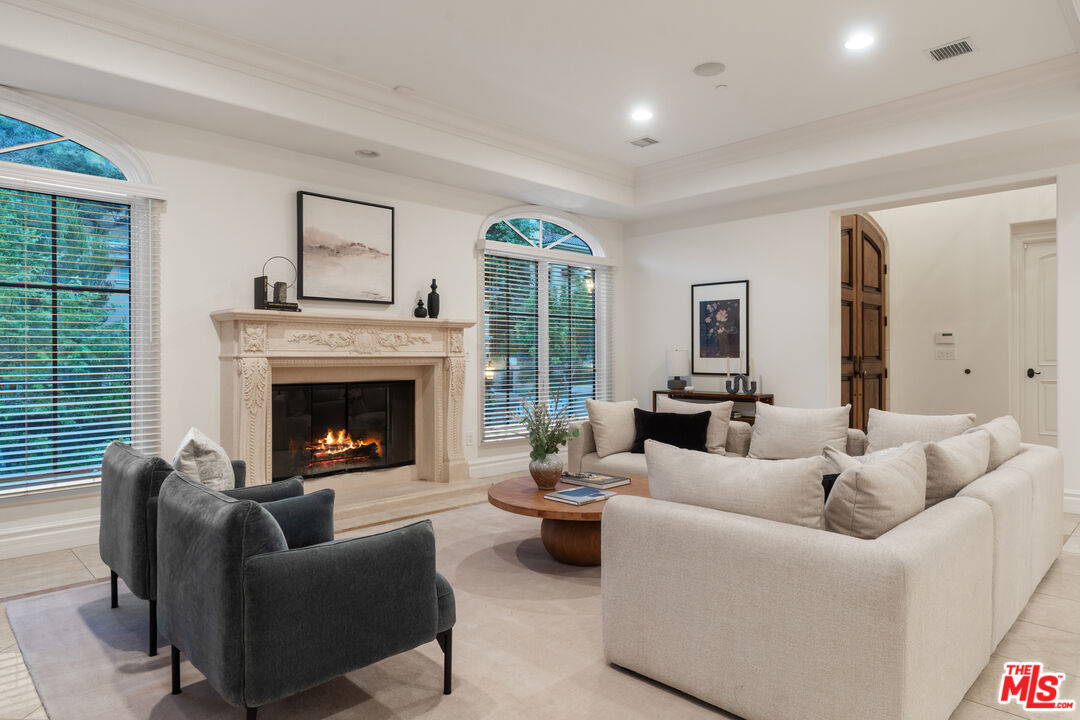 MLS #25554921 image #3