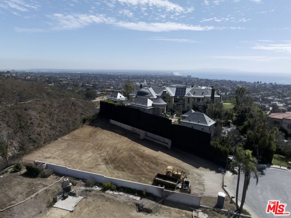 MLS #25555117 image #11