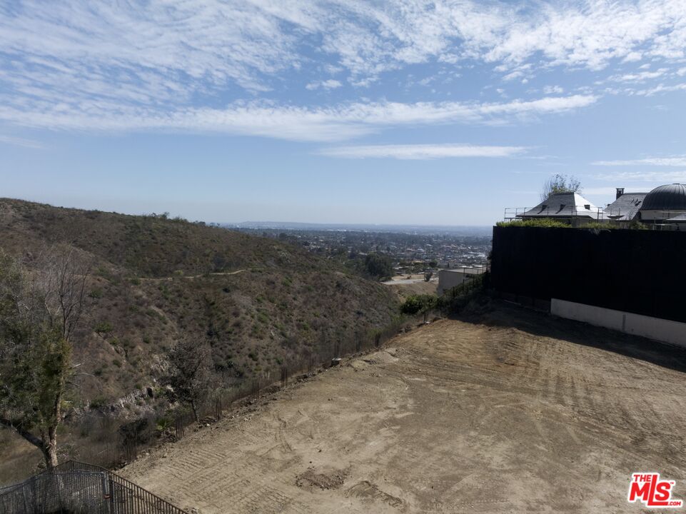 MLS #25555117 image #16