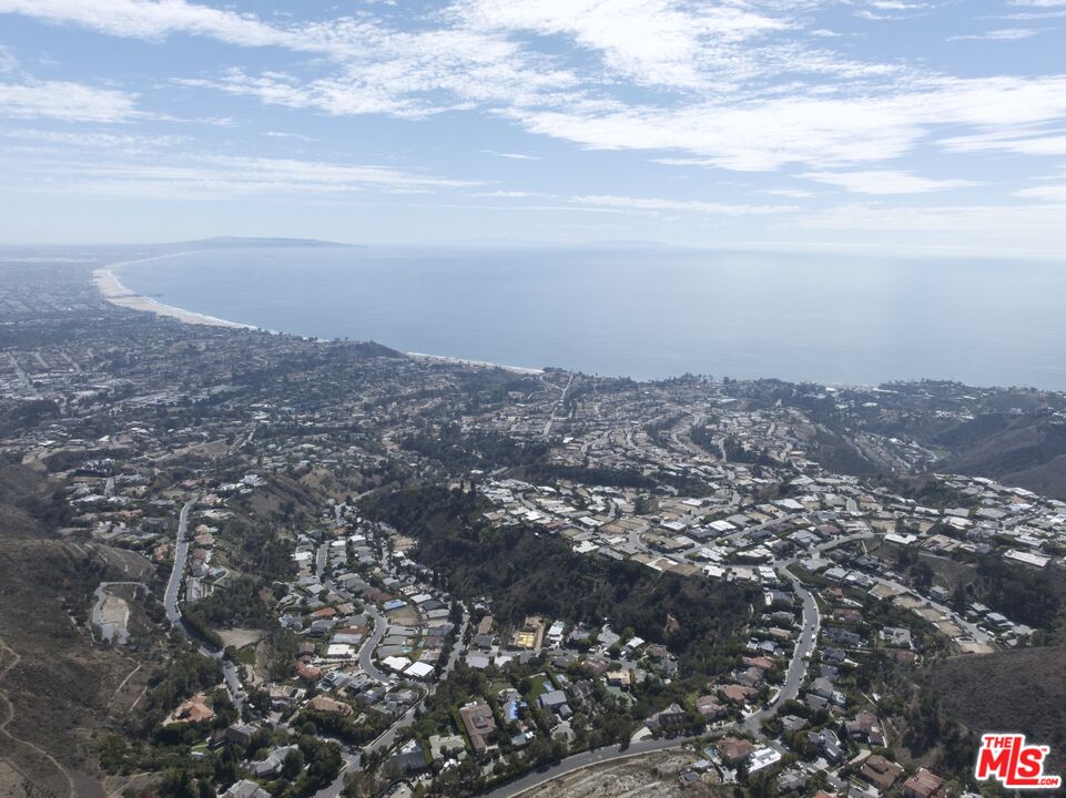 MLS #25555117 image #42