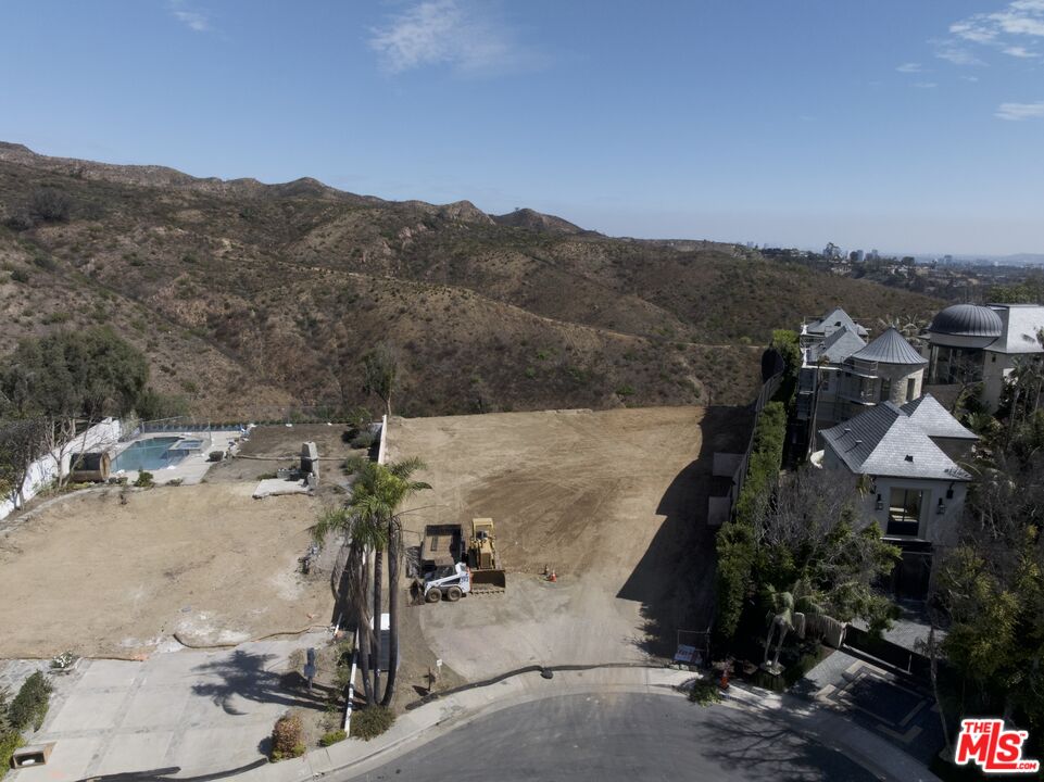 MLS #25555117 image #8