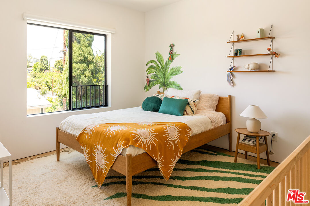 MLS #25555223 image #17