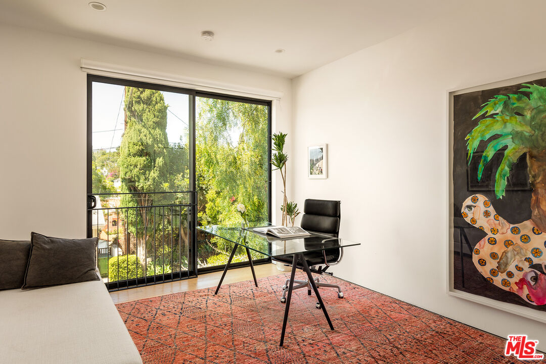 MLS #25555223 image #19