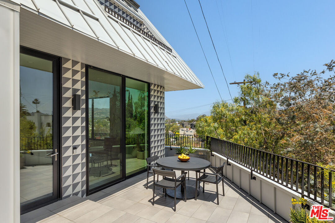 MLS #25555223 image #20