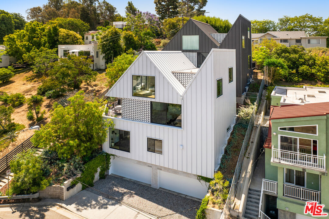 MLS #25555223 image #23