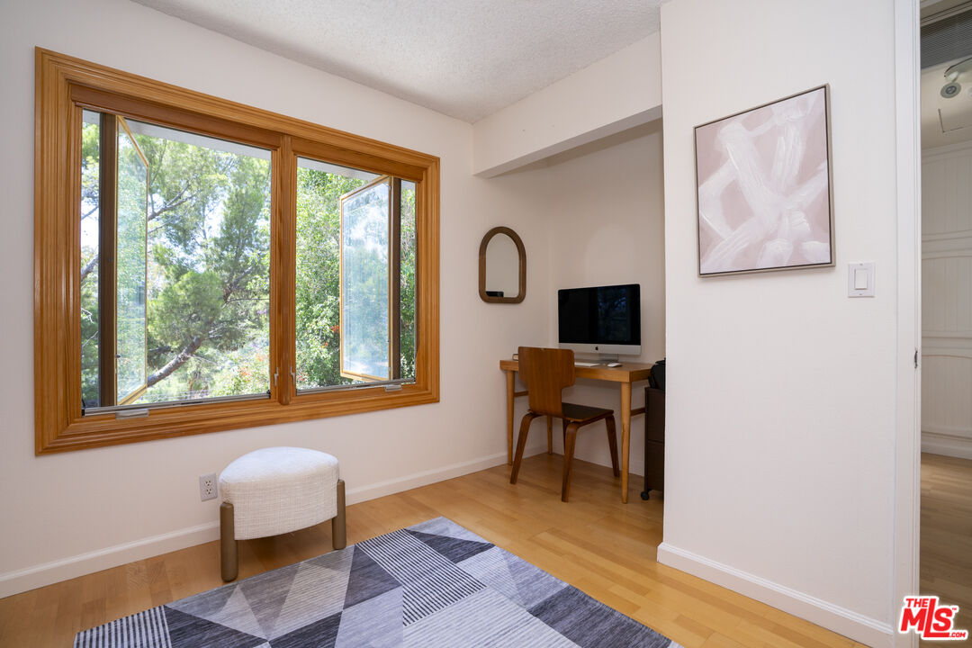 MLS #25555469 image #20