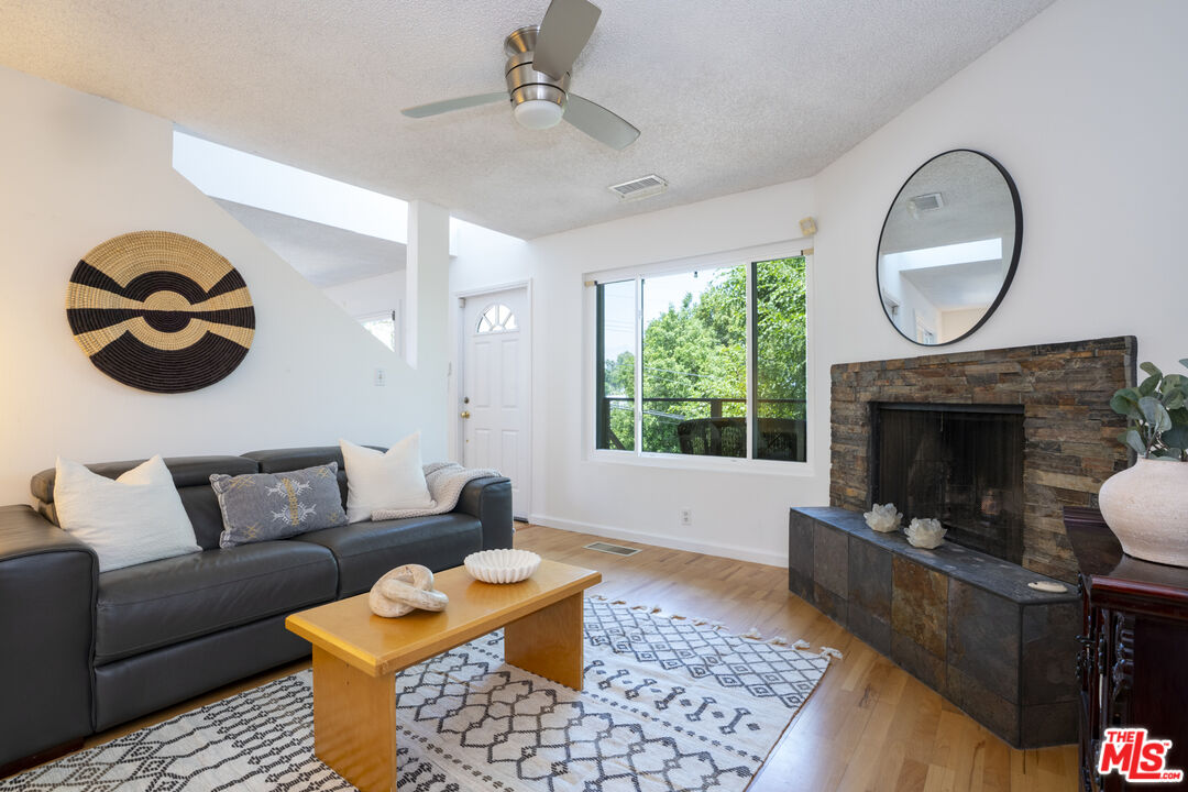 MLS #25555469 image #8