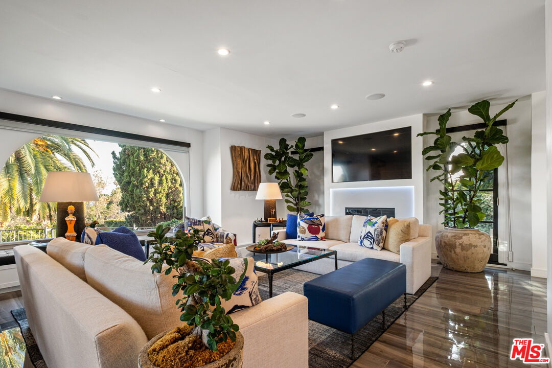 MLS #25555485 image #13