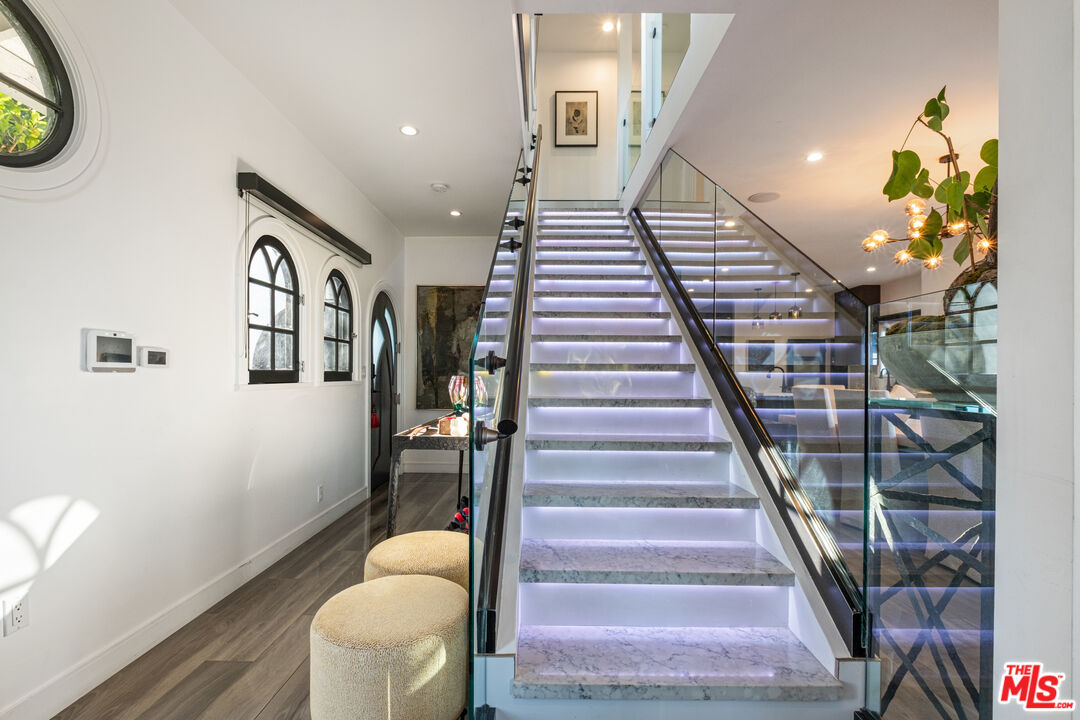 MLS #25555485 image #16