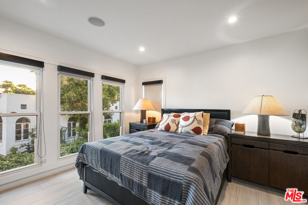 MLS #25555485 image #27