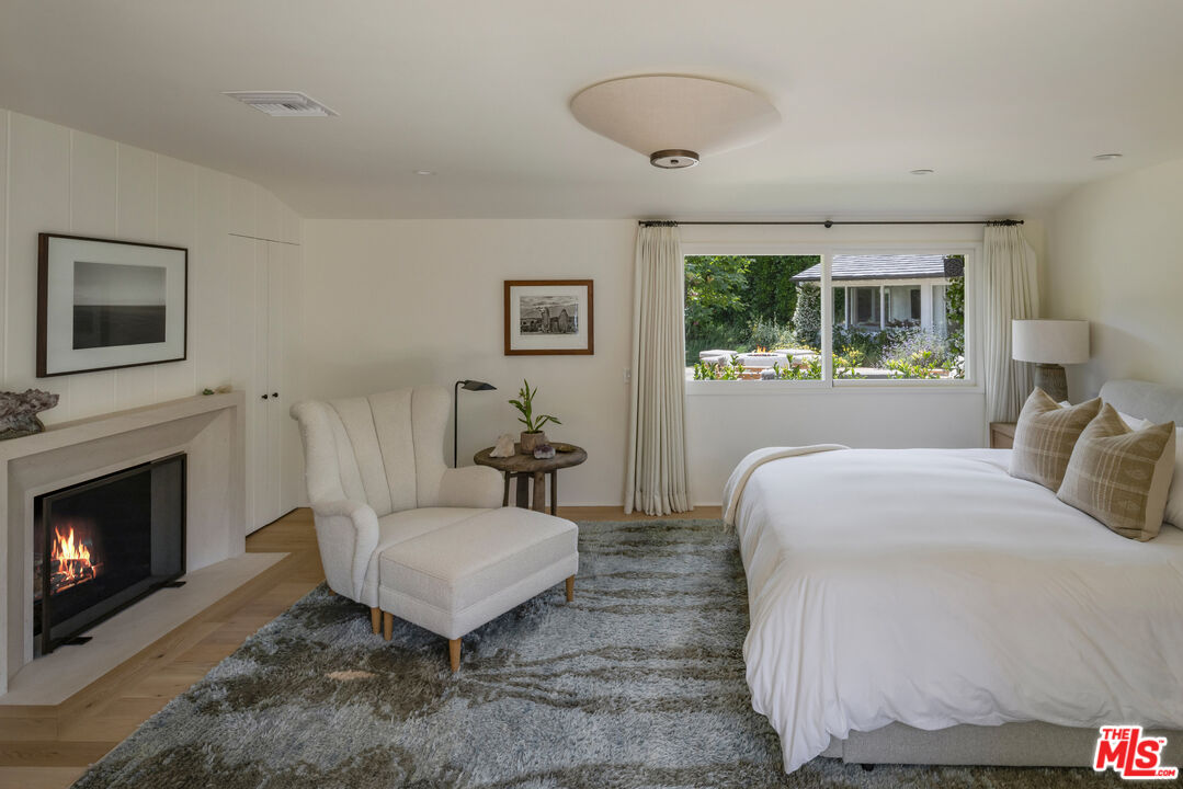 MLS #25555497 image #13