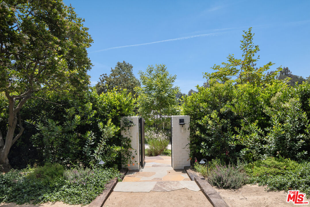 MLS #25555497 image #38