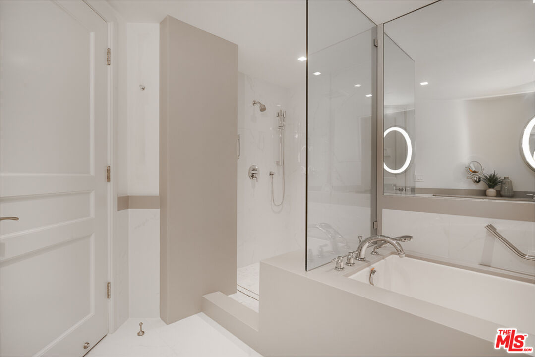 MLS #25555613 image #19