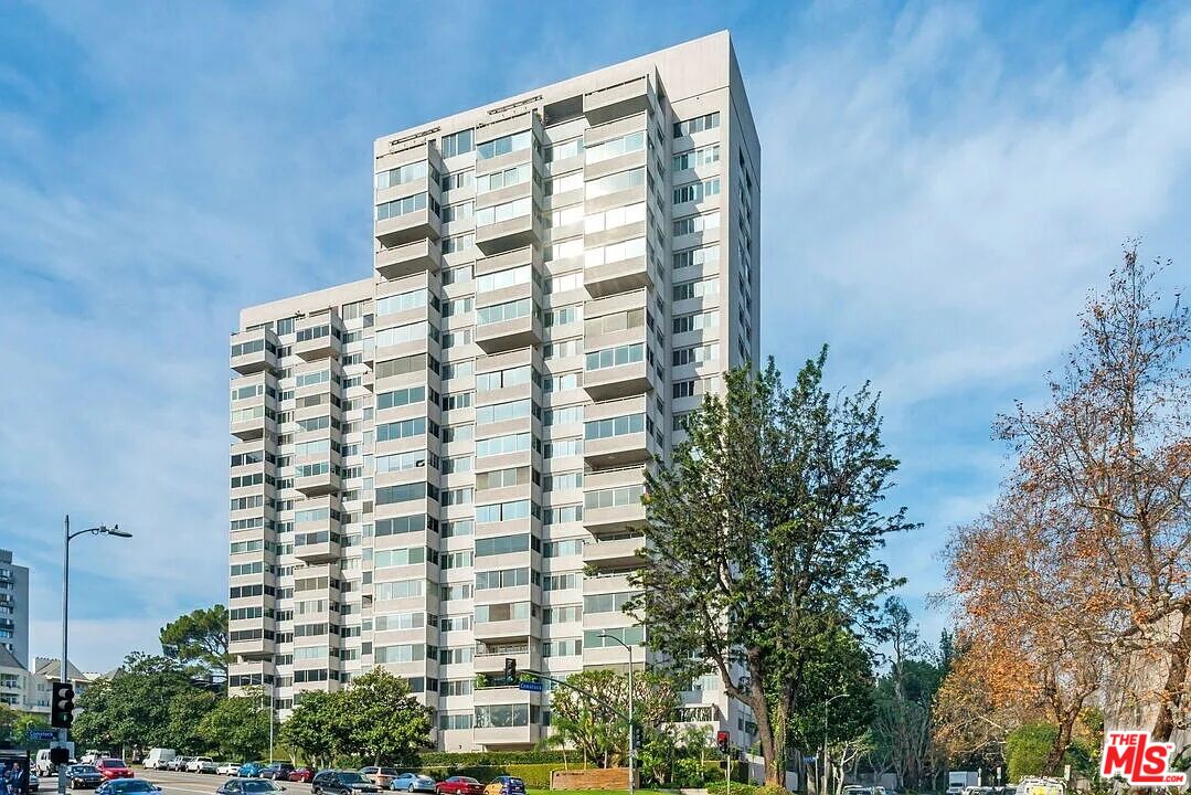 MLS #25555613 image #0