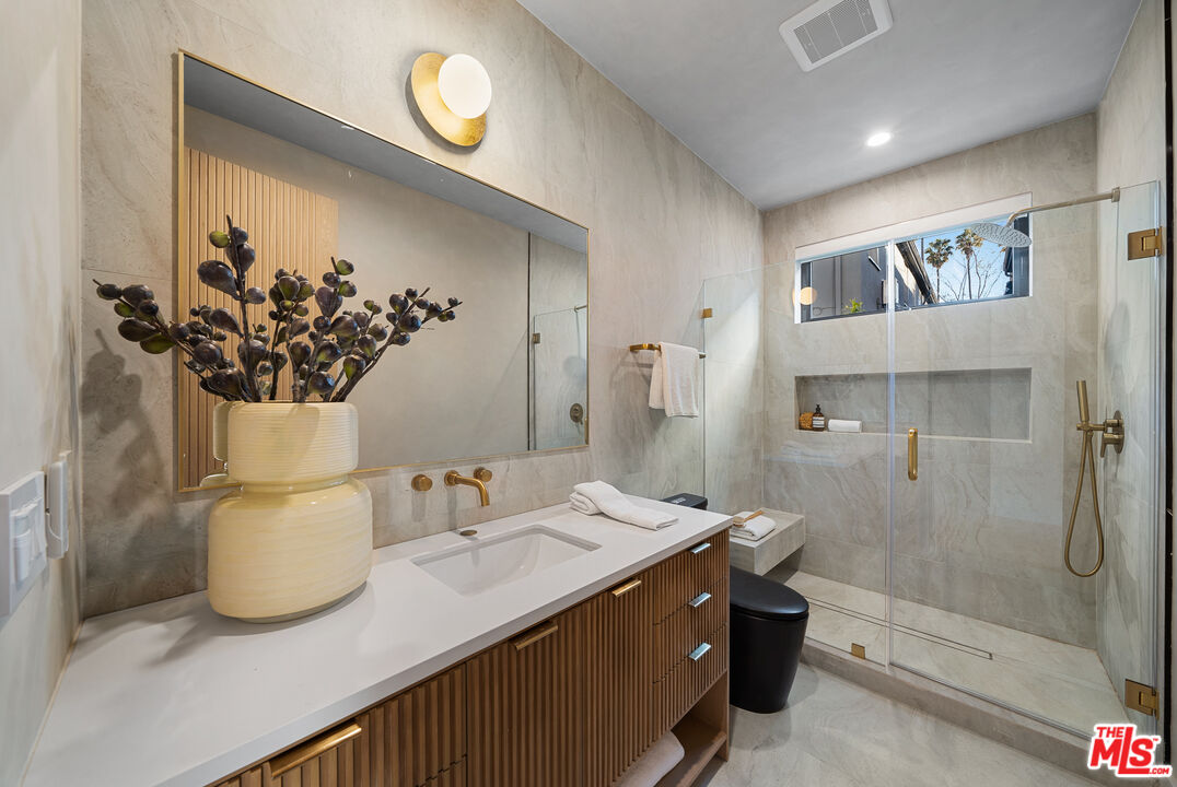 MLS #25555699 image #13