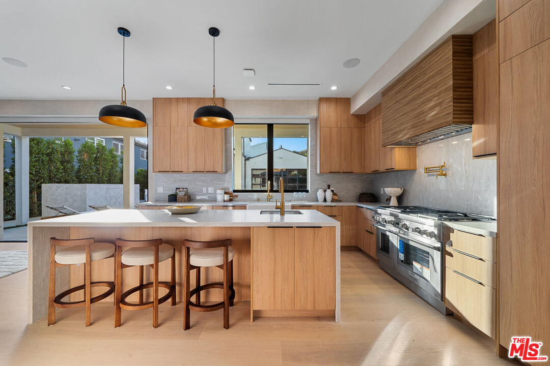 MLS #25555699 image #18