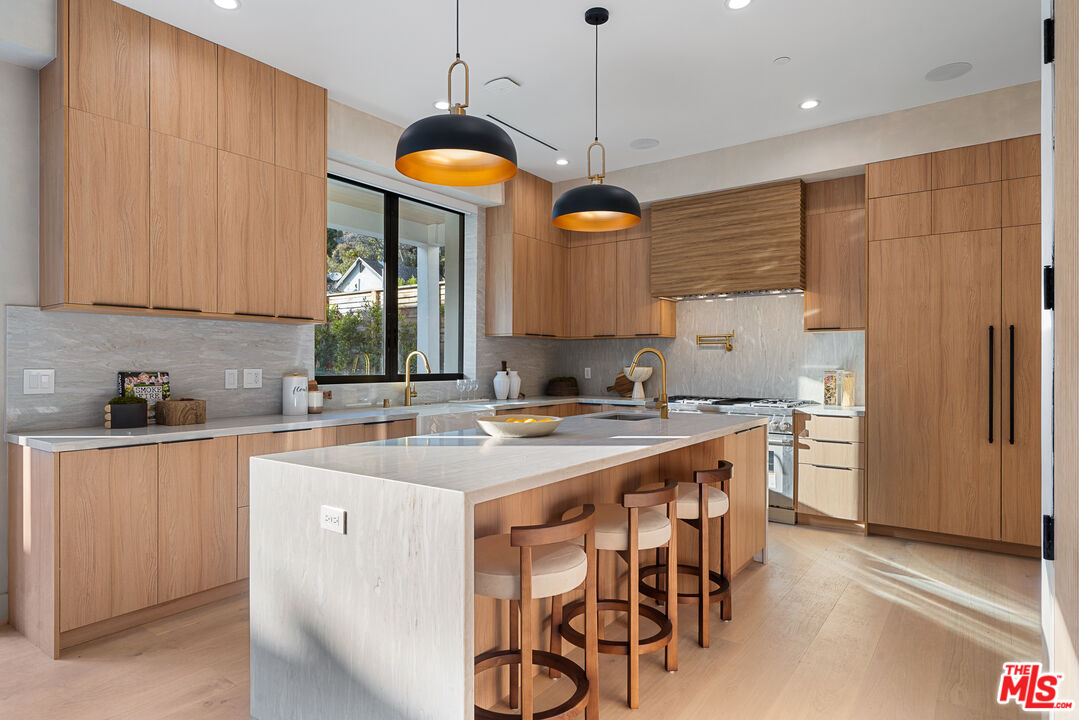 MLS #25555699 image #1