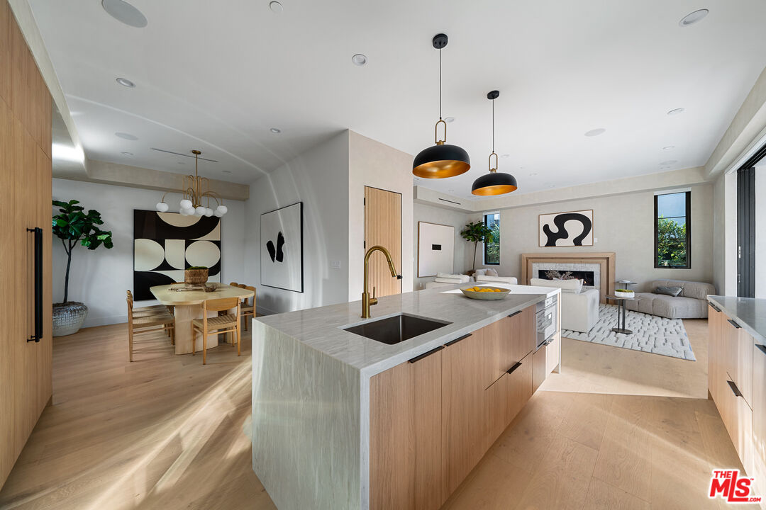 MLS #25555699 image #20