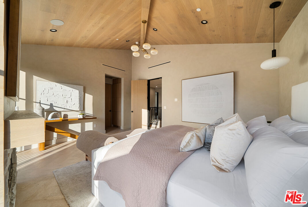 MLS #25555699 image #26