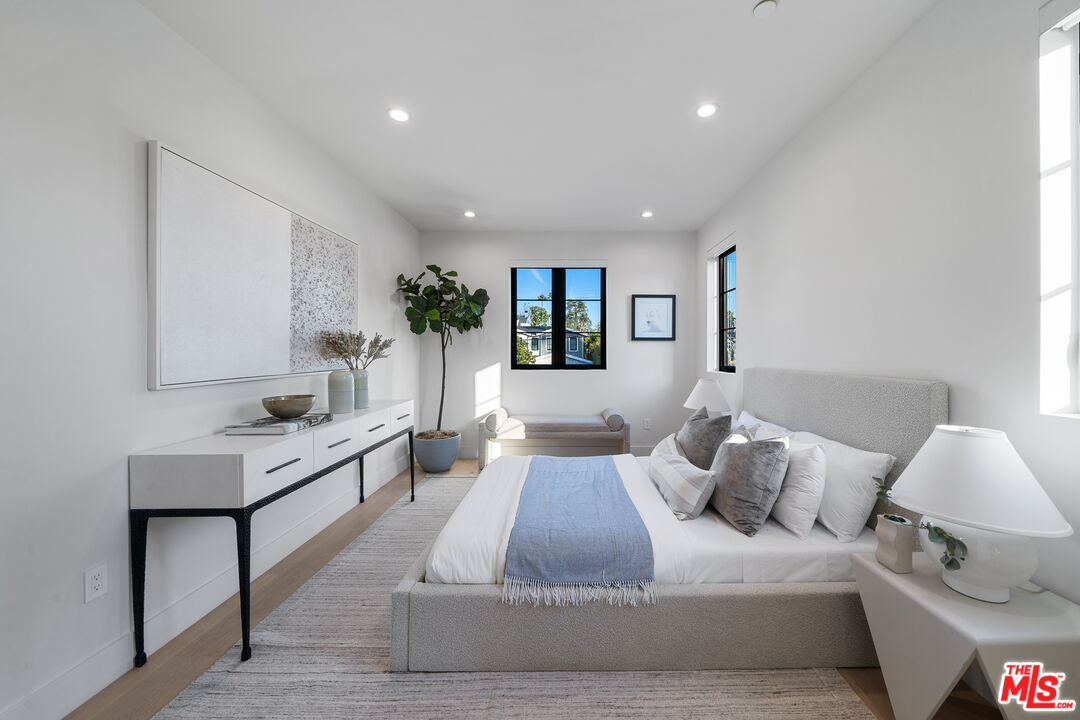 MLS #25555699 image #32