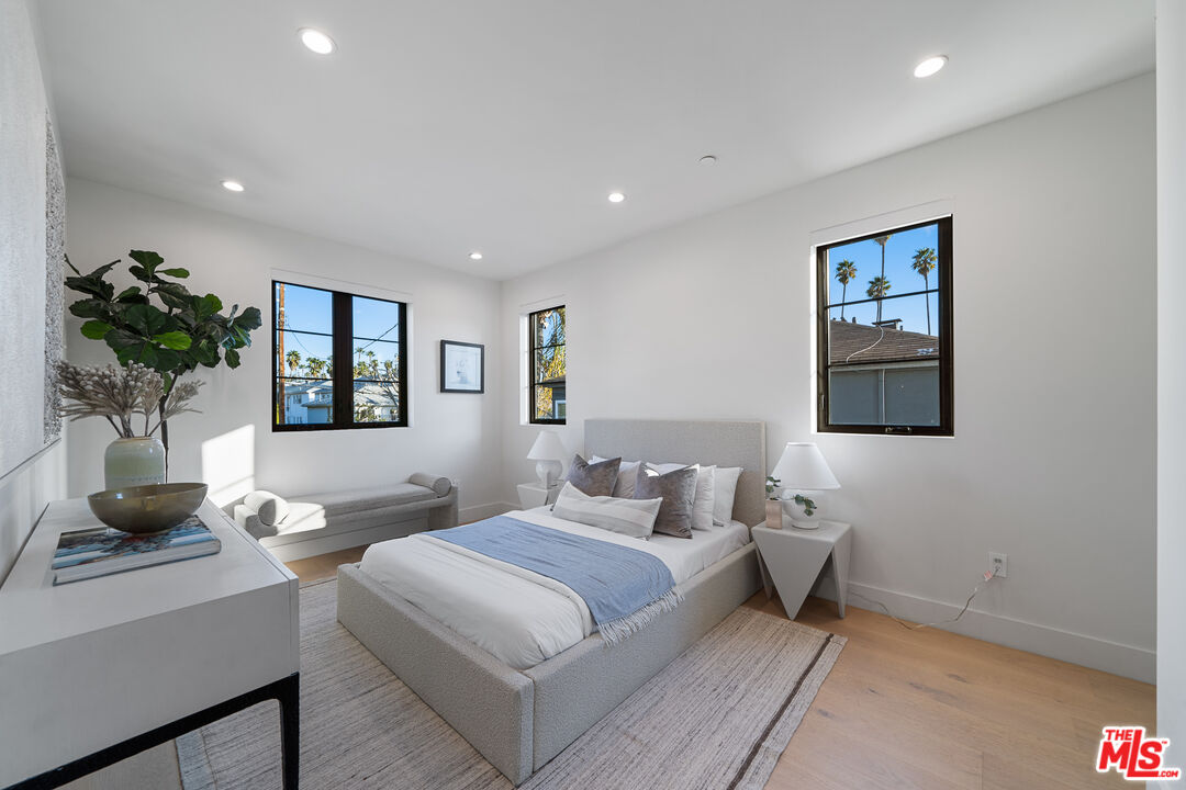 MLS #25555699 image #33