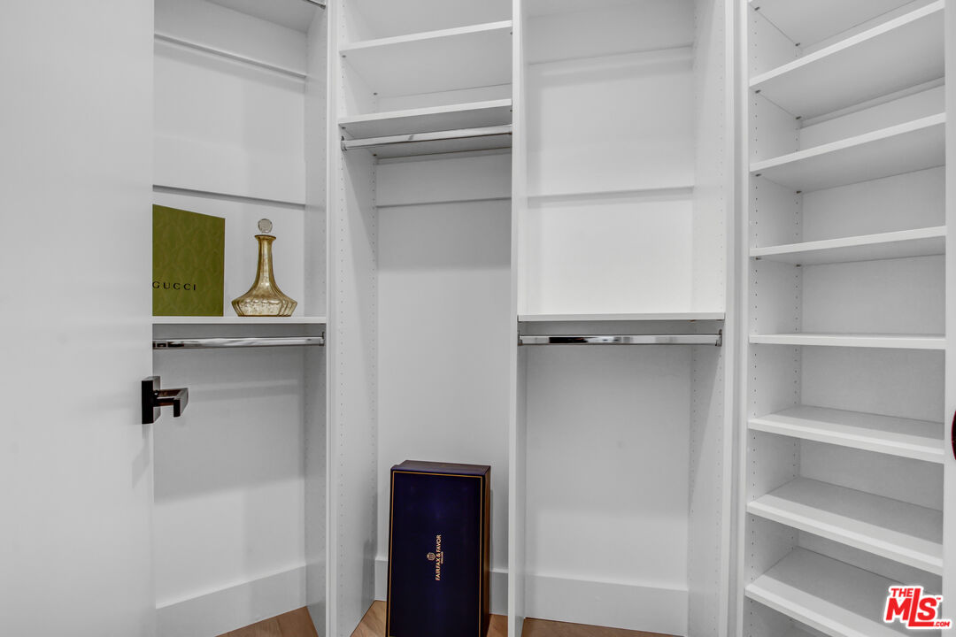 MLS #25555733 image #14