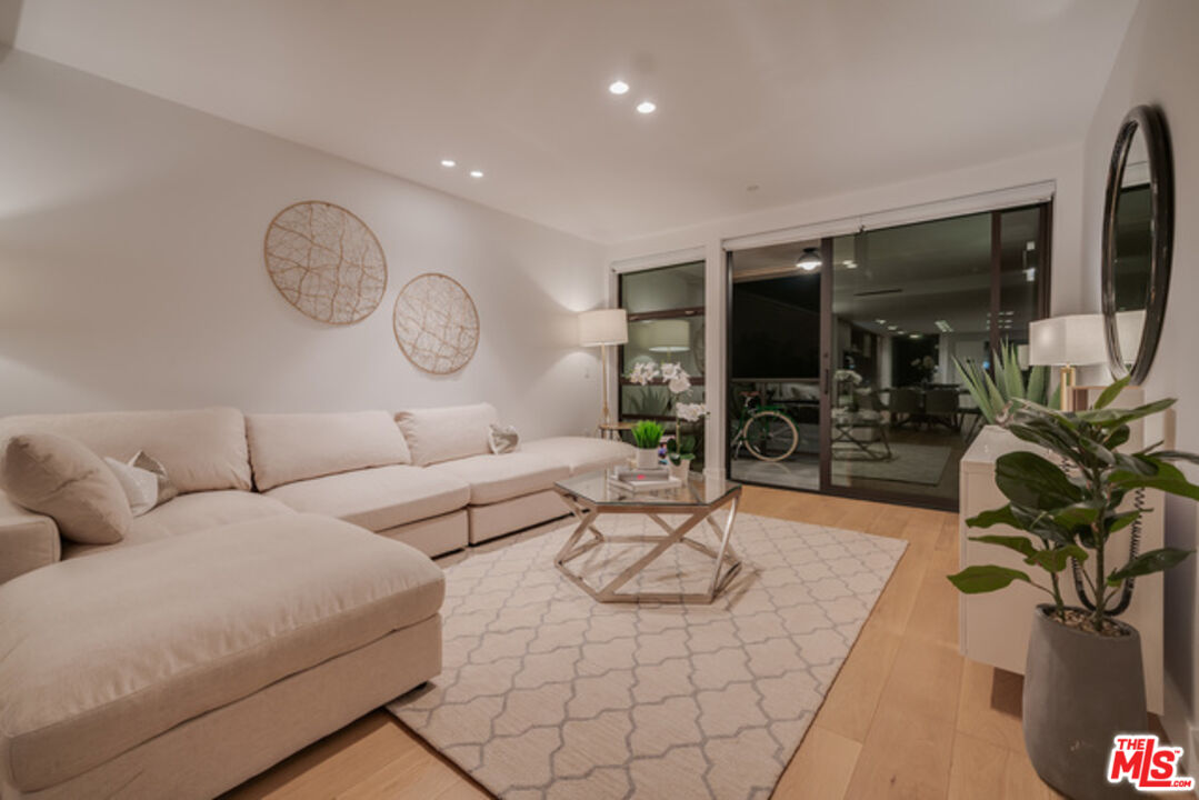 MLS #25555743 image #12