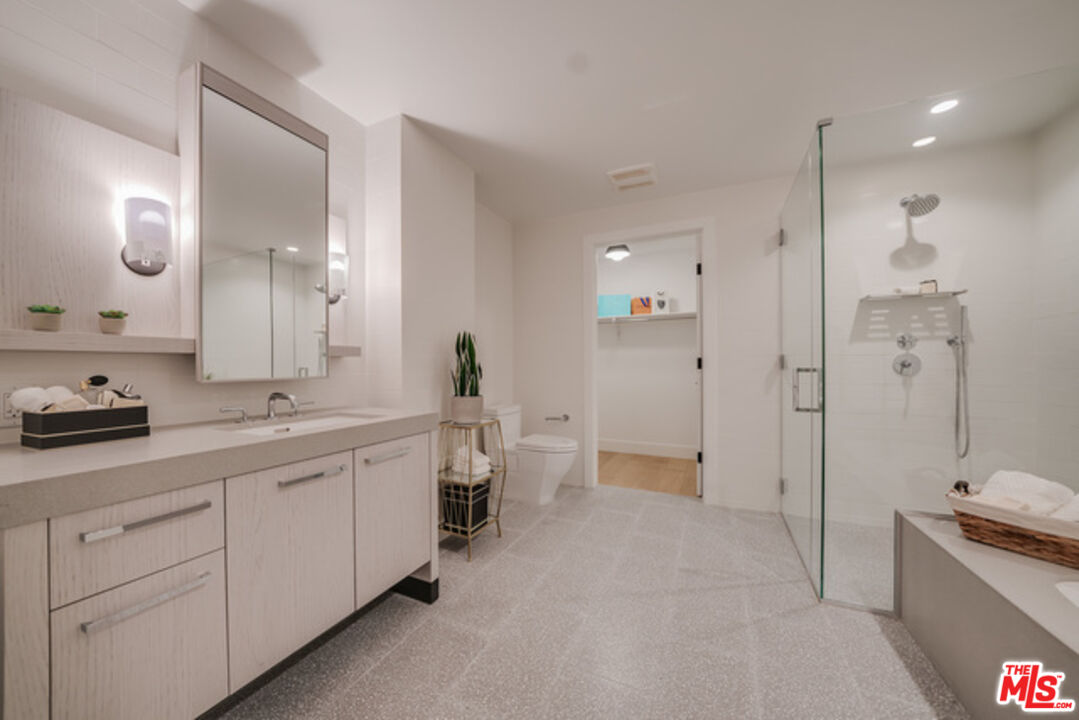 MLS #25555743 image #20