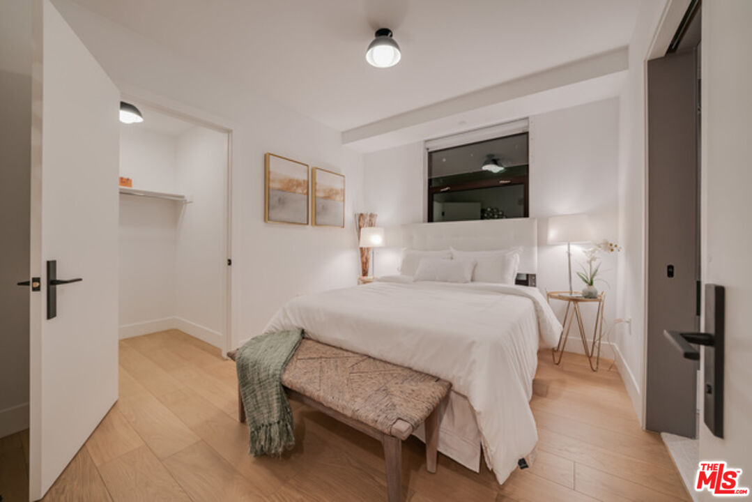 MLS #25555743 image #23