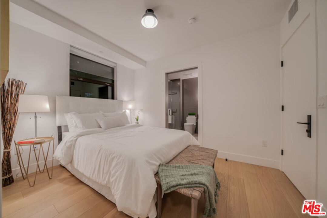 MLS #25555743 image #26