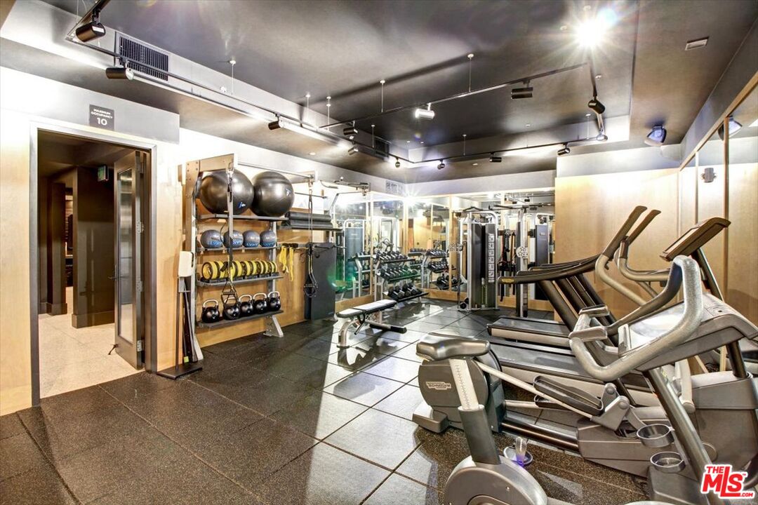 MLS #25555743 image #32