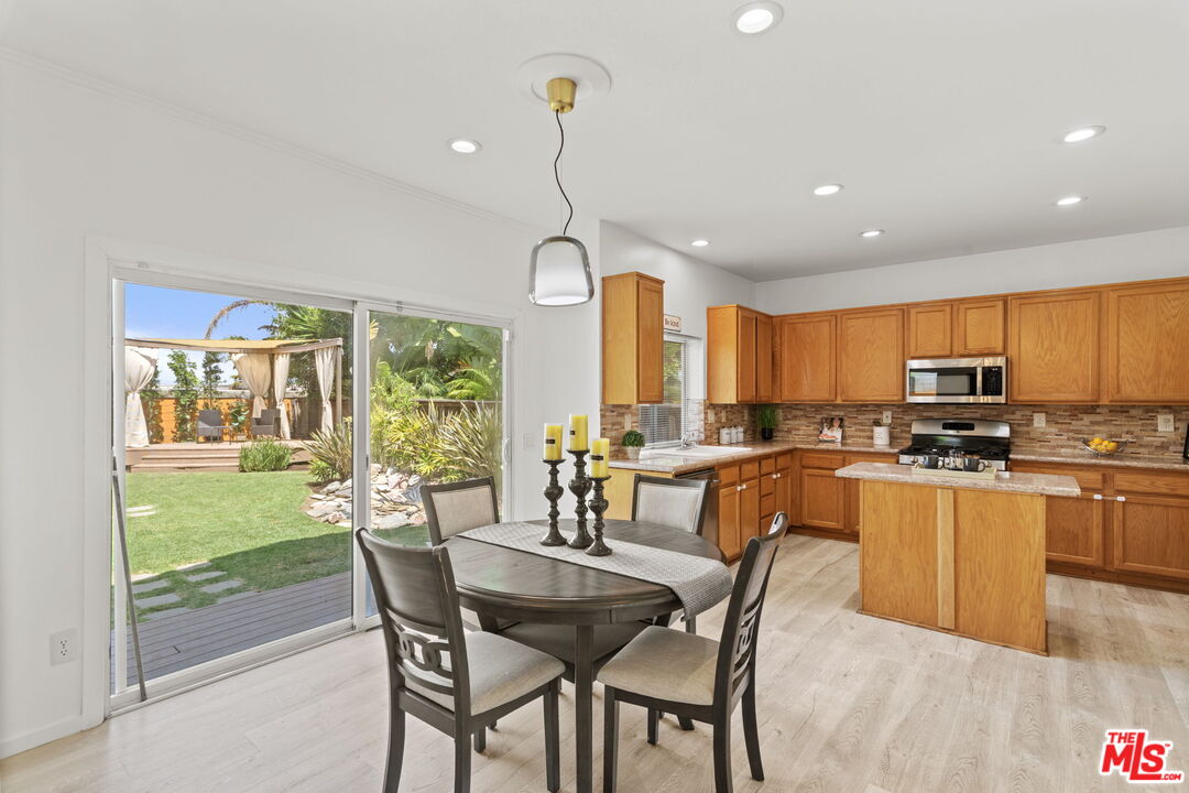 MLS #25555871 image #14