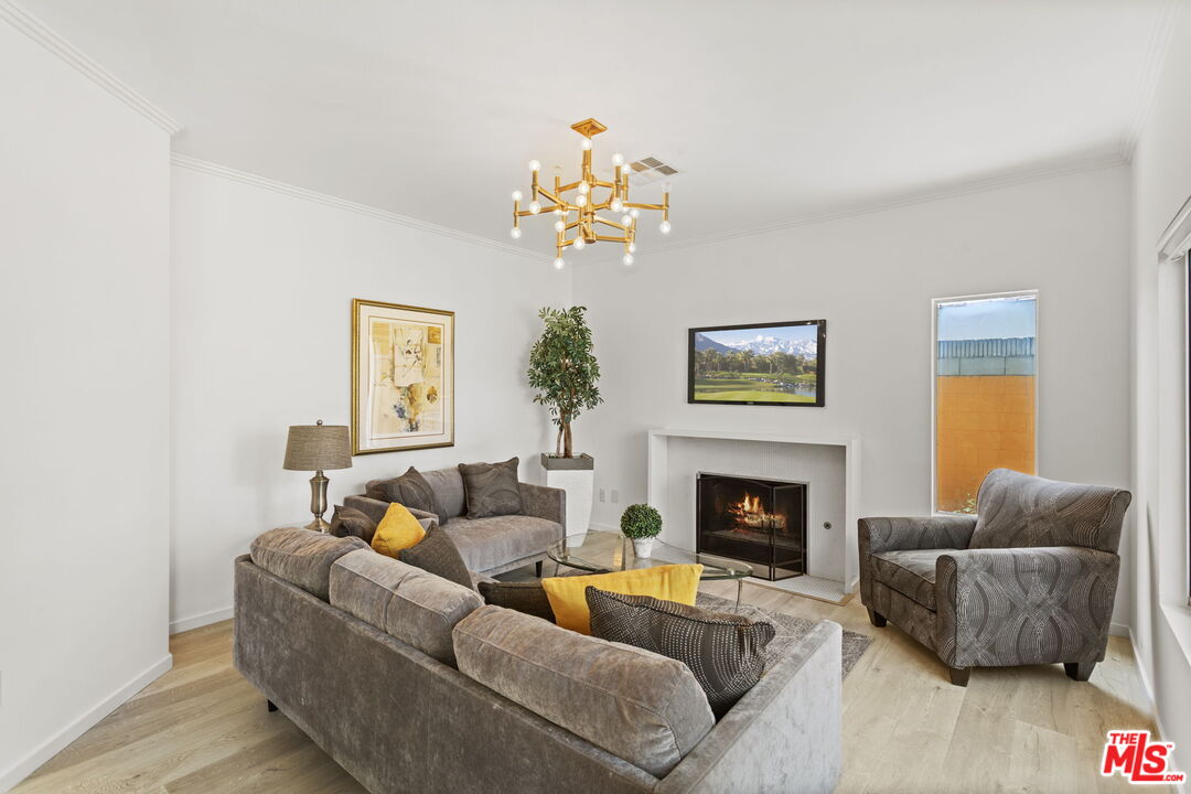 MLS #25555871 image #17