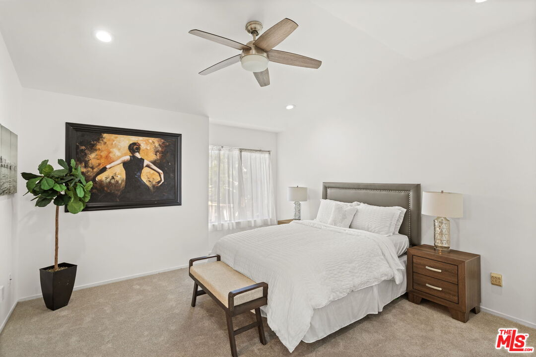 MLS #25555871 image #19