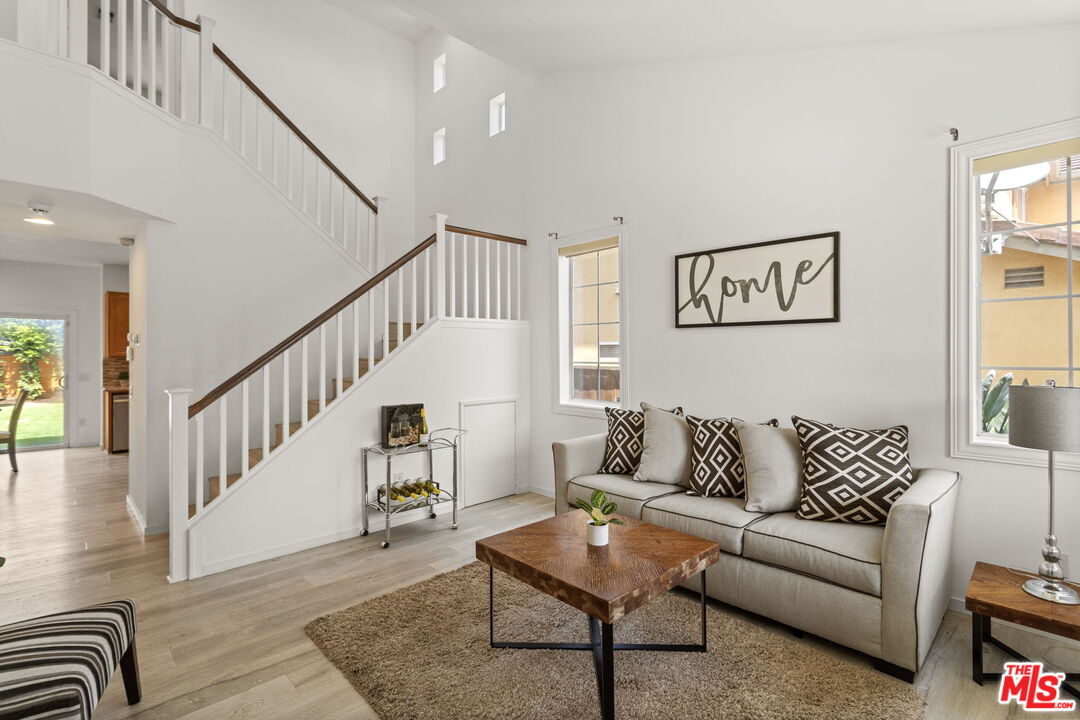 MLS #25555871 image #0