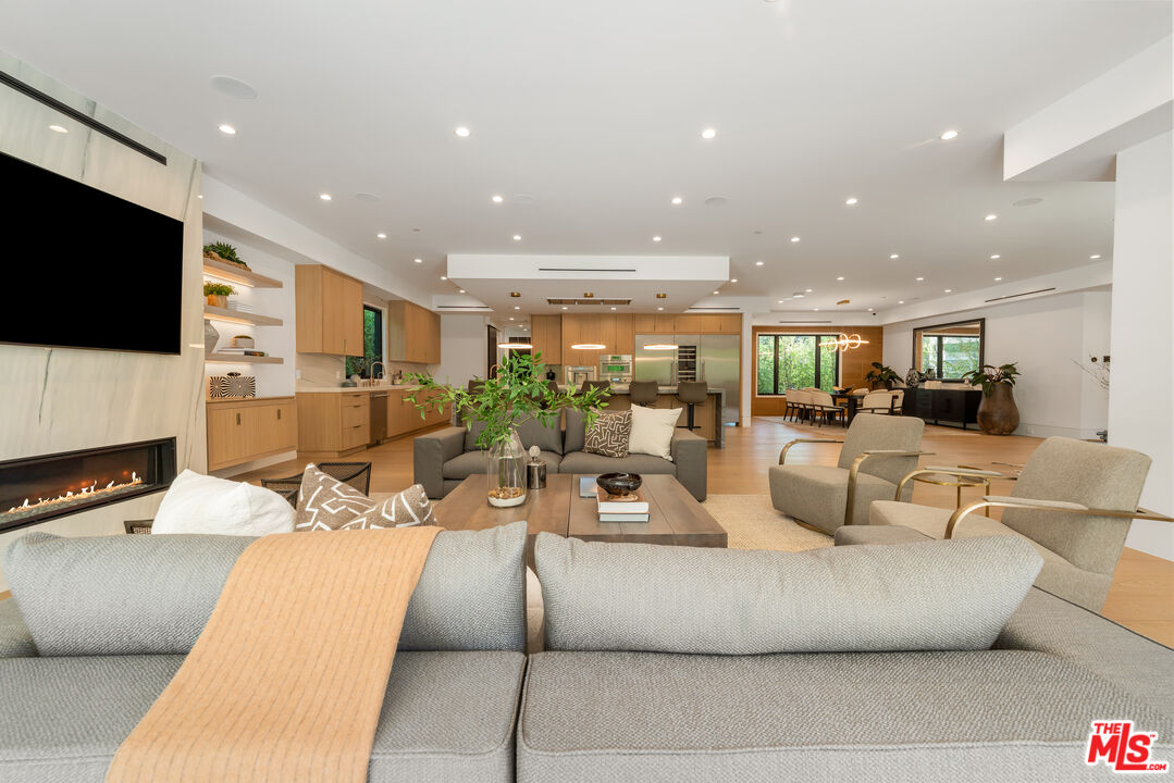 MLS #25555893 image #13