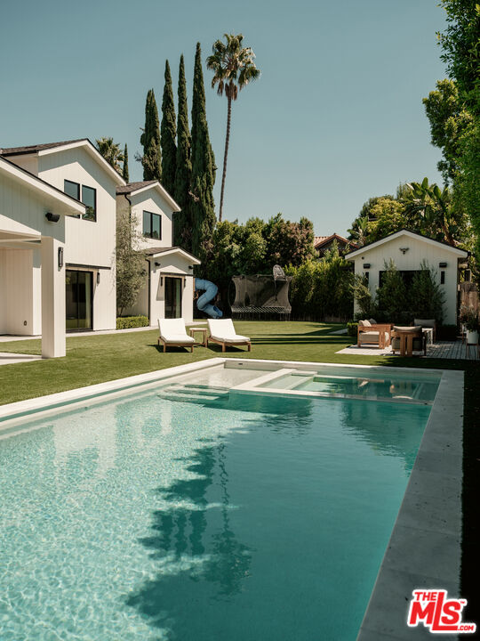 MLS #25555893 image #23