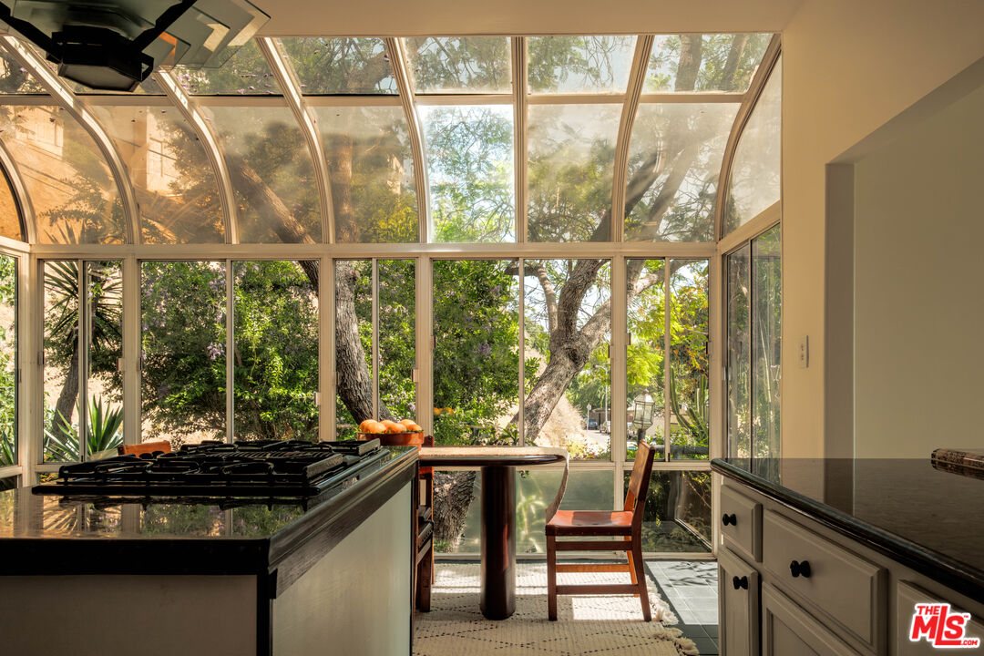 MLS #25555901 image #16