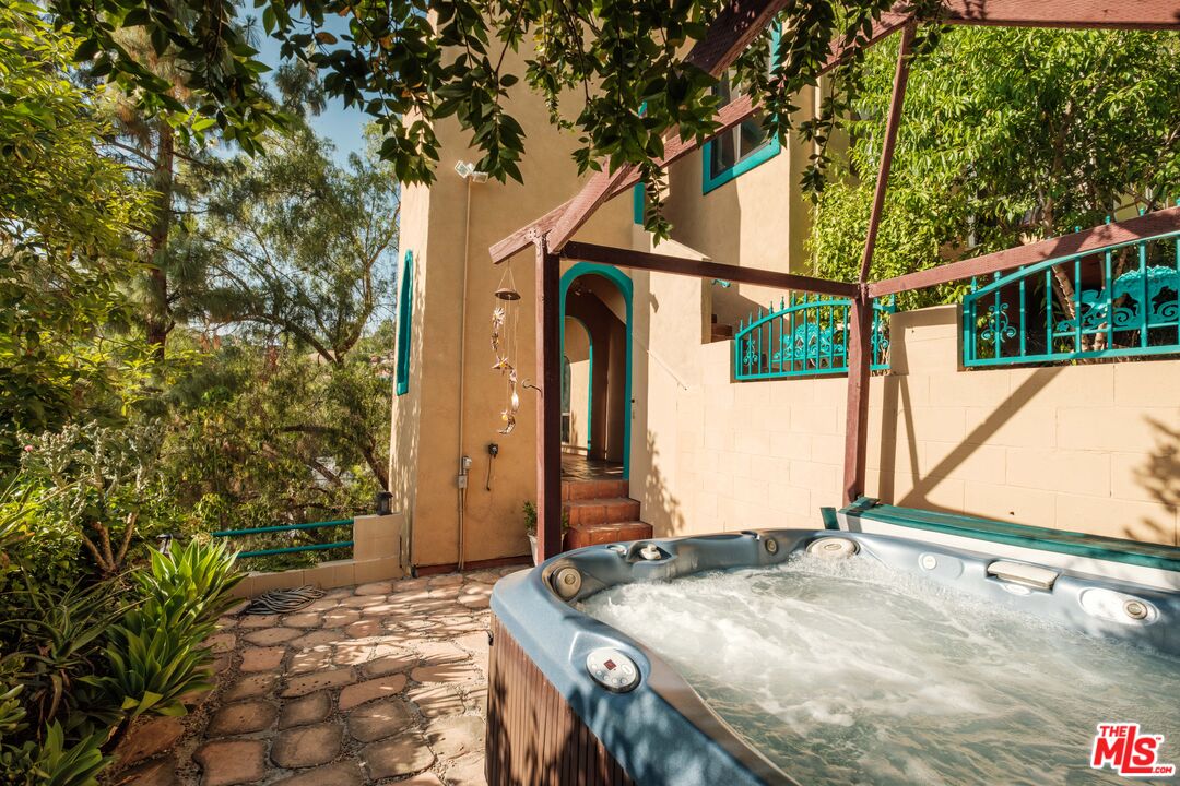 MLS #25555901 image #54