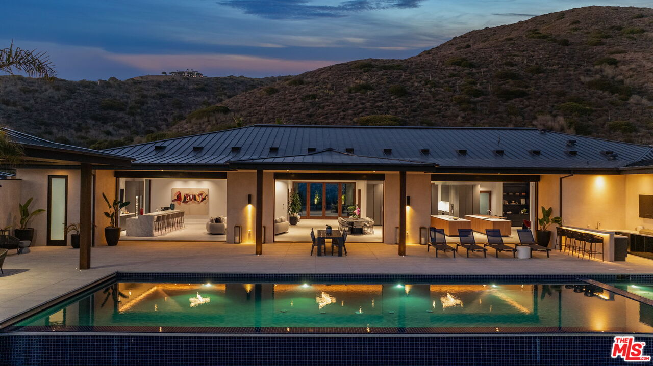 MLS #25556027 image #2