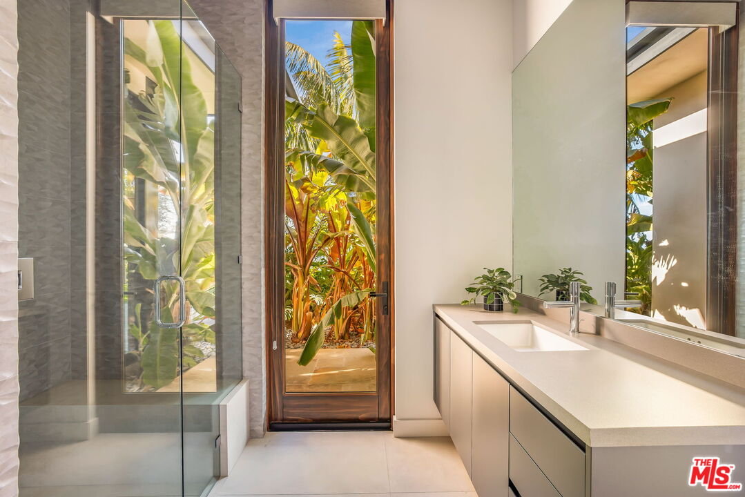 MLS #25556027 image #40