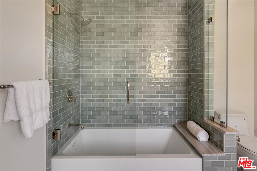 MLS #25556199 image #30