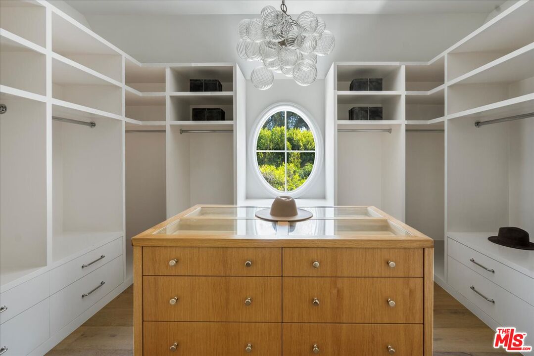 MLS #25556199 image #32