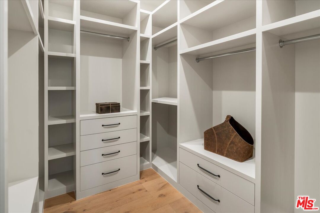 MLS #25556199 image #33