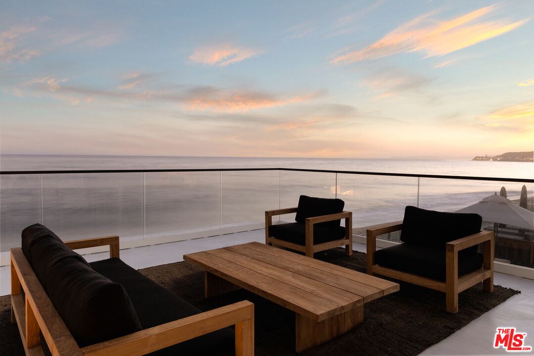 MLS #25556217 image #14