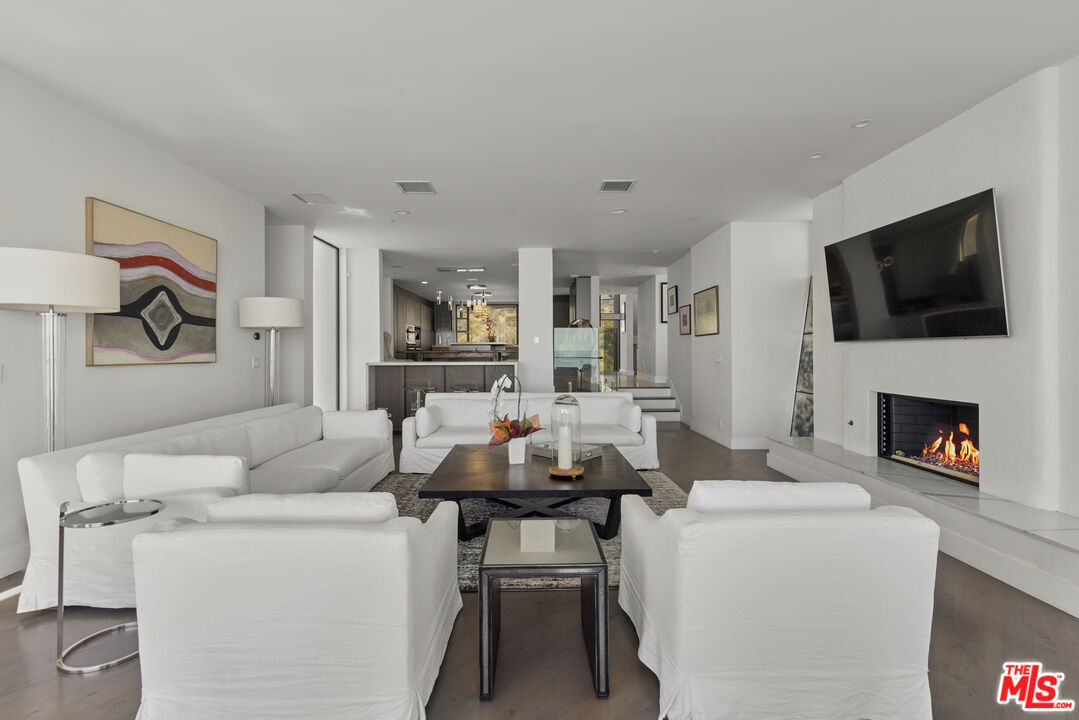 MLS #25556307 image #10